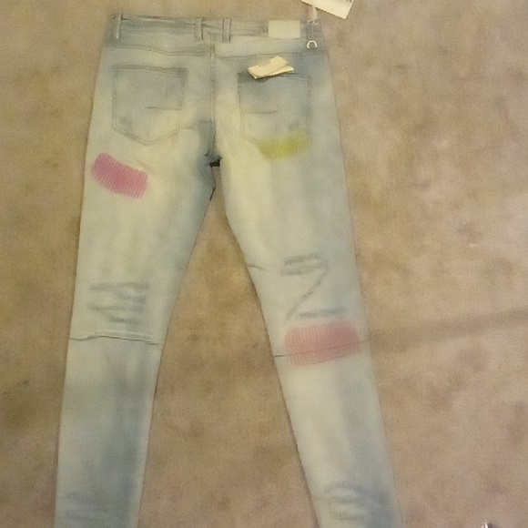 jeans - Picture 3 of 4